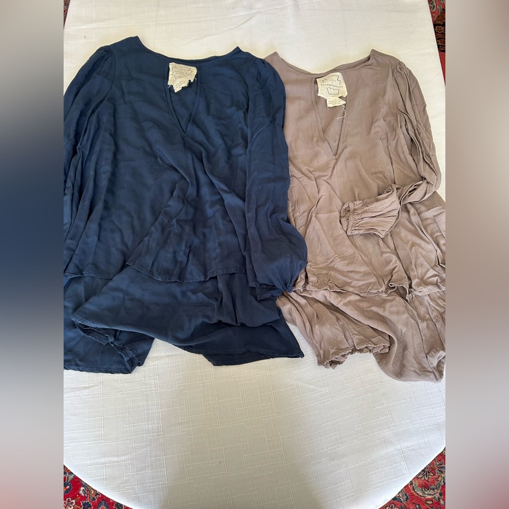 BOTH BLUE AND GREY FREE PEOPLE DRESSES MADE IN PHILADELPHIA SIZE SMALL